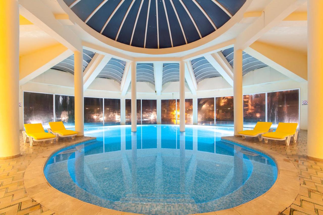 Mahdia Beach & Aqua park 